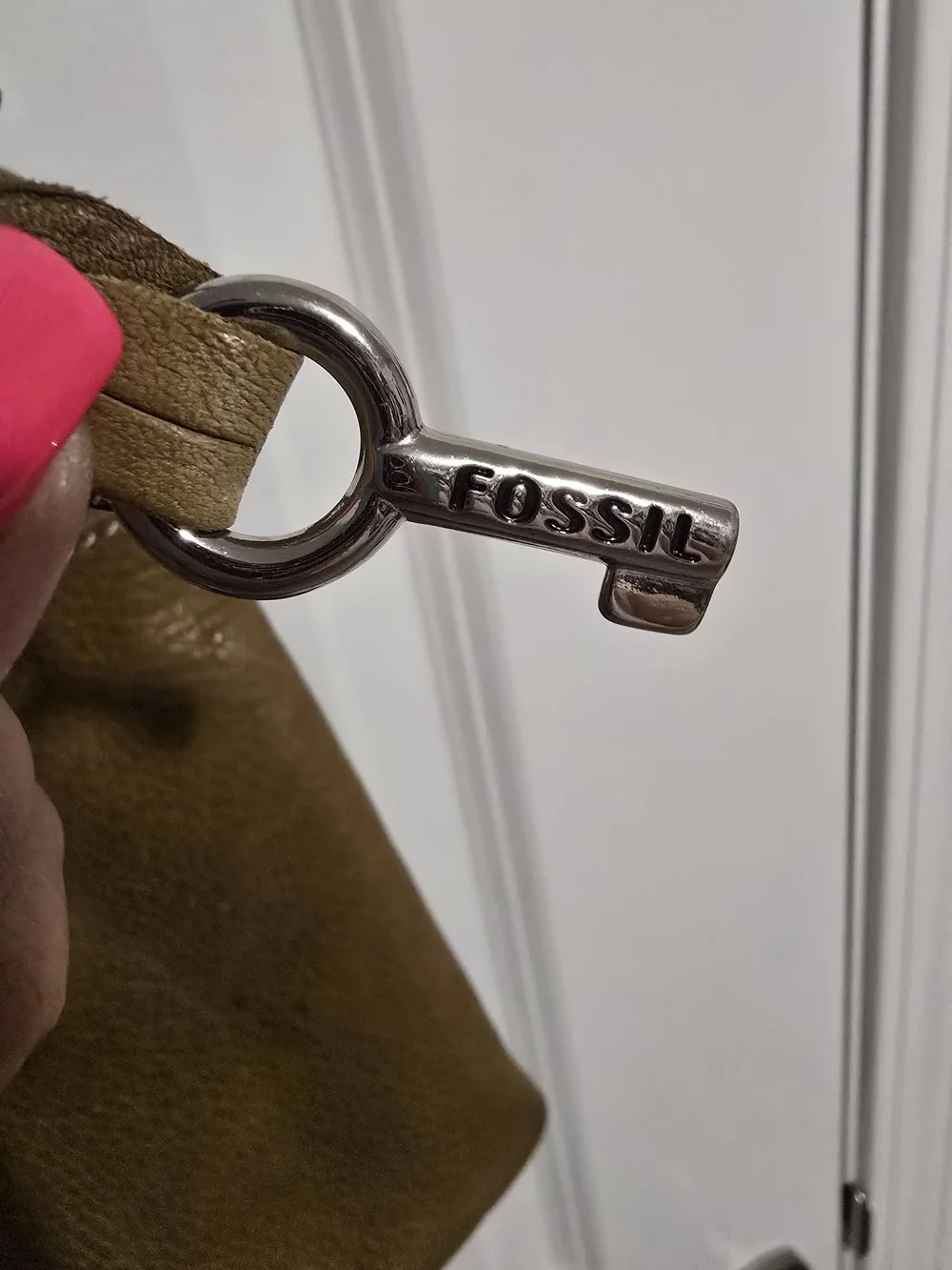Fossil Tan Leather Crossbody Bag with Silver Hardware